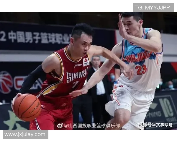 杭州足球队强势领跑联赛积分榜79分稳居第一位置引发关注 杭州足球队强势领跑联赛积分榜79分稳居第一位置引发关注