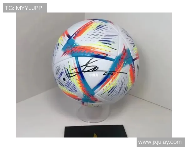 足球明星签名的市场价值揭秘及其背后的经济影响分析 足球明星签名的市场价值揭秘及其背后的经济影响分析