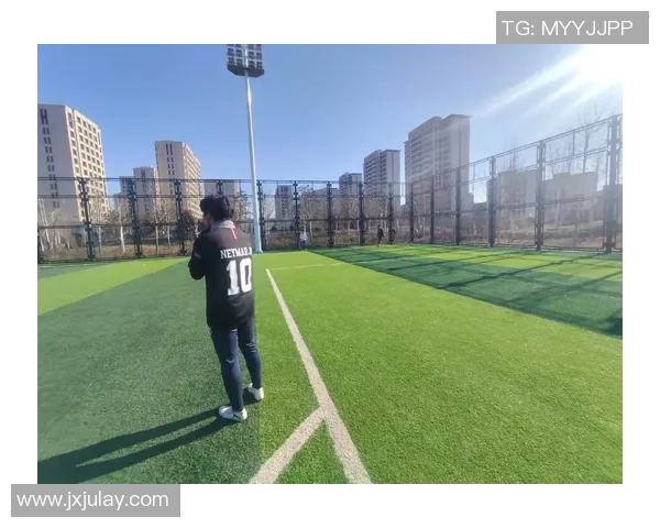 温州足球之光:那些曾在这座城市留下足迹的足球明星们 温州足球之光:那些曾在这座城市留下足迹的足球明星们